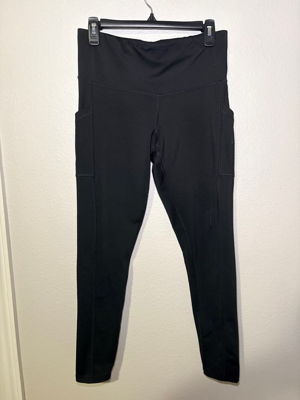C9 Champion Black High Waisted Leggings Activewear Yoga Pants with Pockets M
